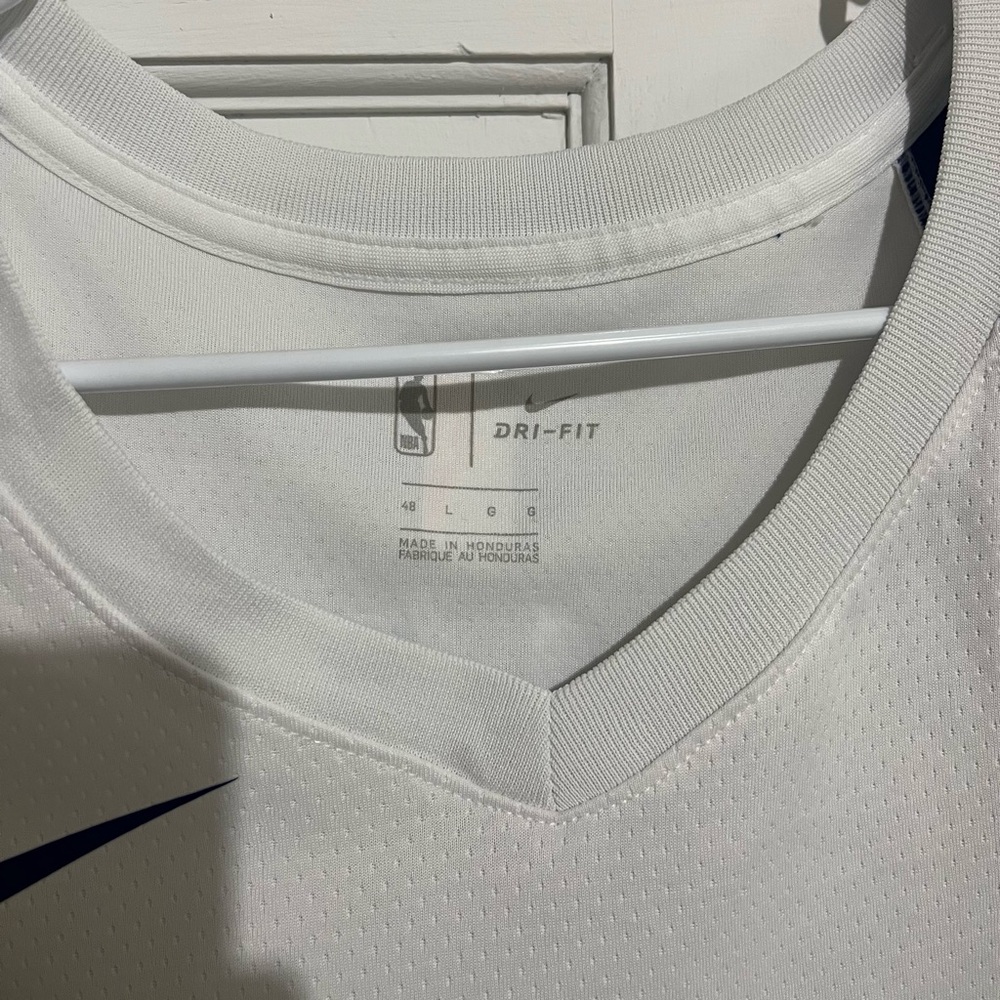 Pacers Oladipo NBA Jersey - Picture 3 of 3